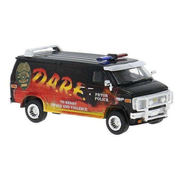 Brekina Chevrolet G-20 D.A.R.E. Pryor Police 1983 1:87 18258