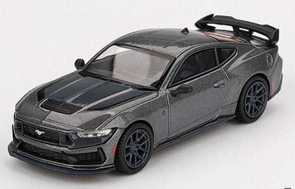 MGT00957 Ford Mustang Dark Horse '24, grijs (Carbonized Gray) 1:64