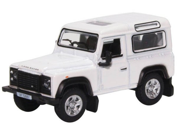 Oxford Land Rover Defender 90 Station Wagon White HK Reg – 1:76 – 76LRDF012