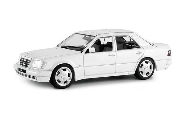Solido Mercedes‑Benz E60 AMG (W124) ’94 Wit – 1:43 – SO4313205