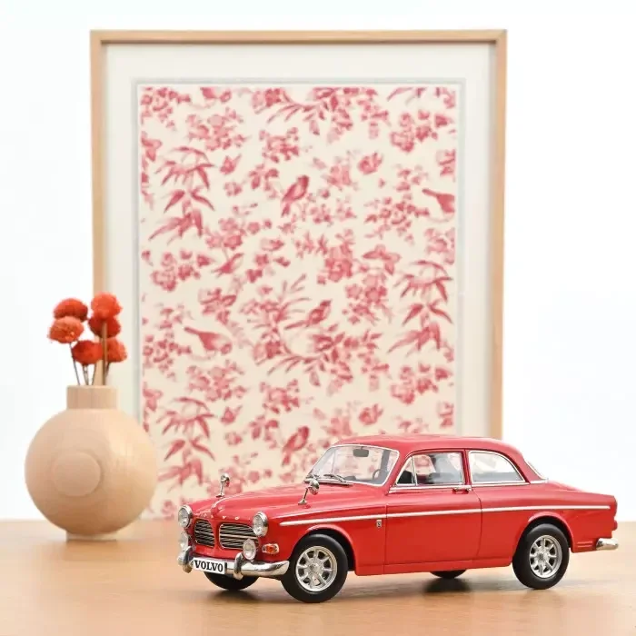 Volvo 123 GT 1968 Red 1:18 – Norev – Sportieve Volvo Klassieker