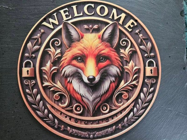 Welcome fox sign