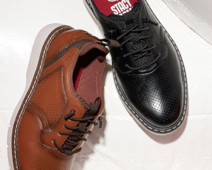 soulier retro grand pied