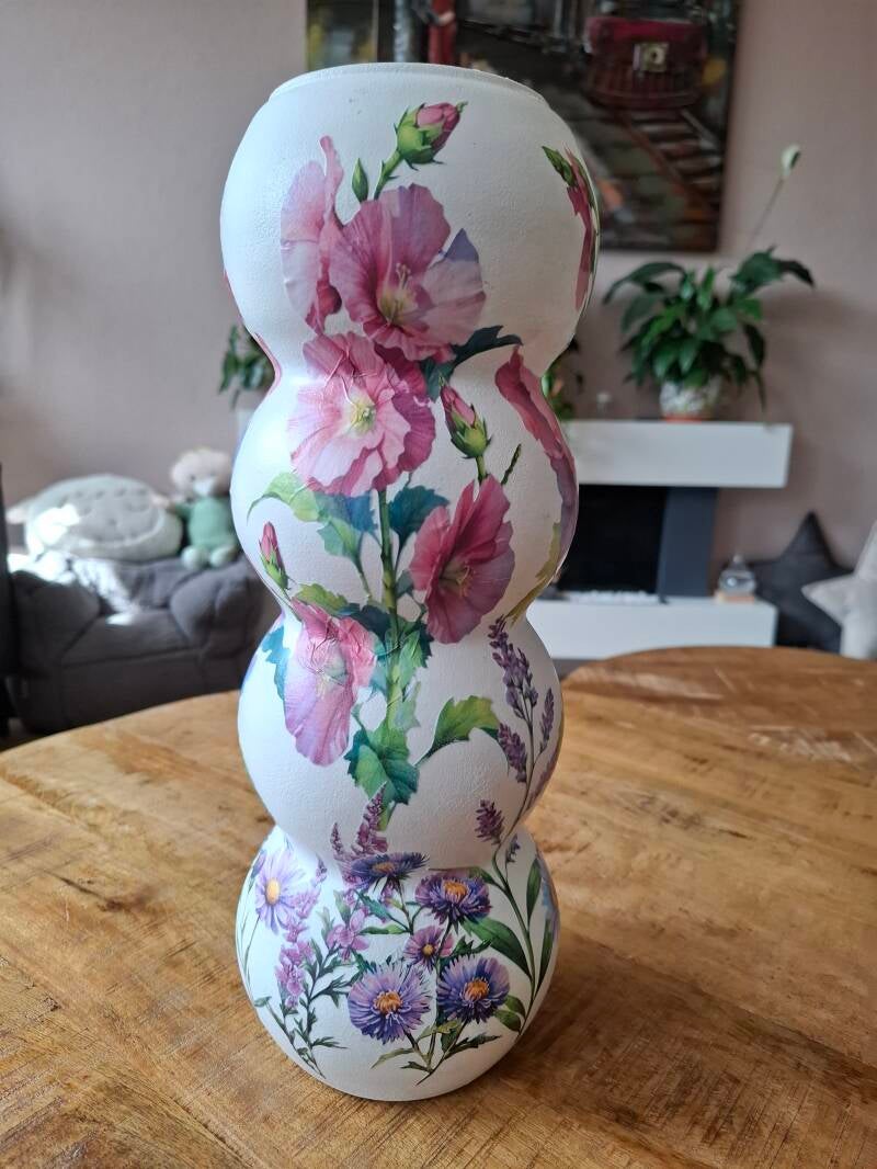 Mooie decoupage bewerkte bollennvaas