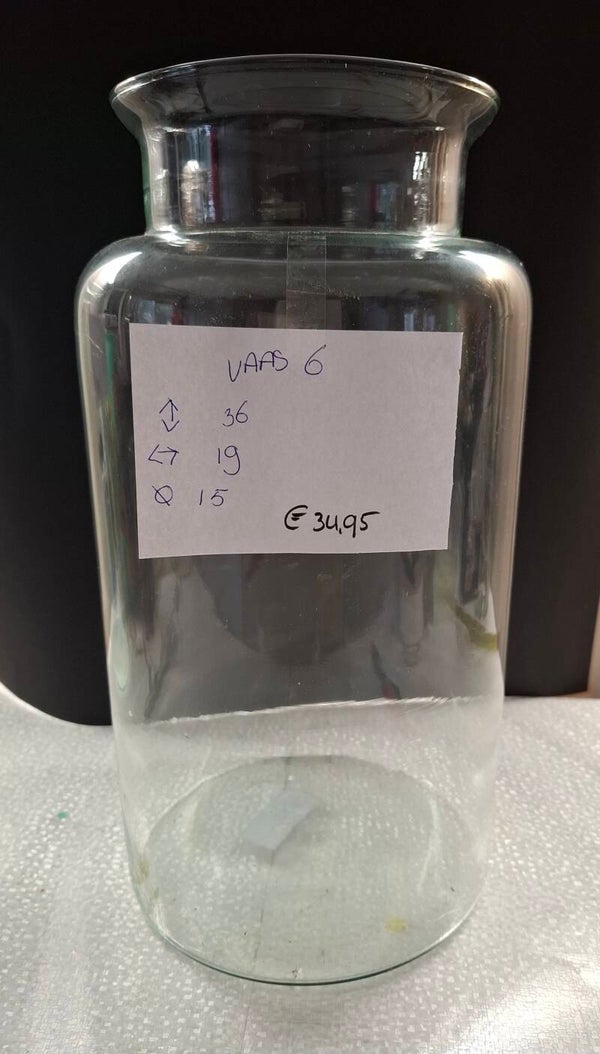 vaas 6 te gebruiken voor decoupage