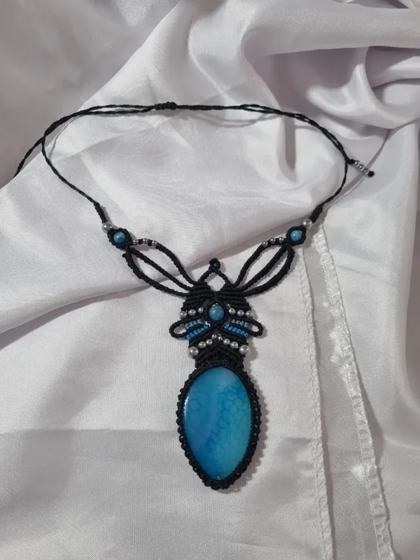 ​✨ Collier de Majesté : Agate d'Afrique & Apatite Bleue