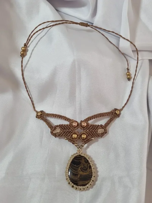 ​✨ Collier "Racines du Monde" : Stromatolite & Déclinaison d'Hématites