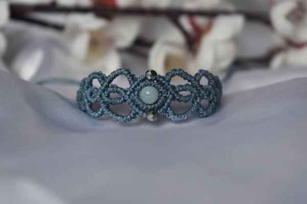 ​Bracelet « Écume Argentée » – Micro-Macramé Bleu Jean, Aigue-Marine & Hématite Silver Facettée