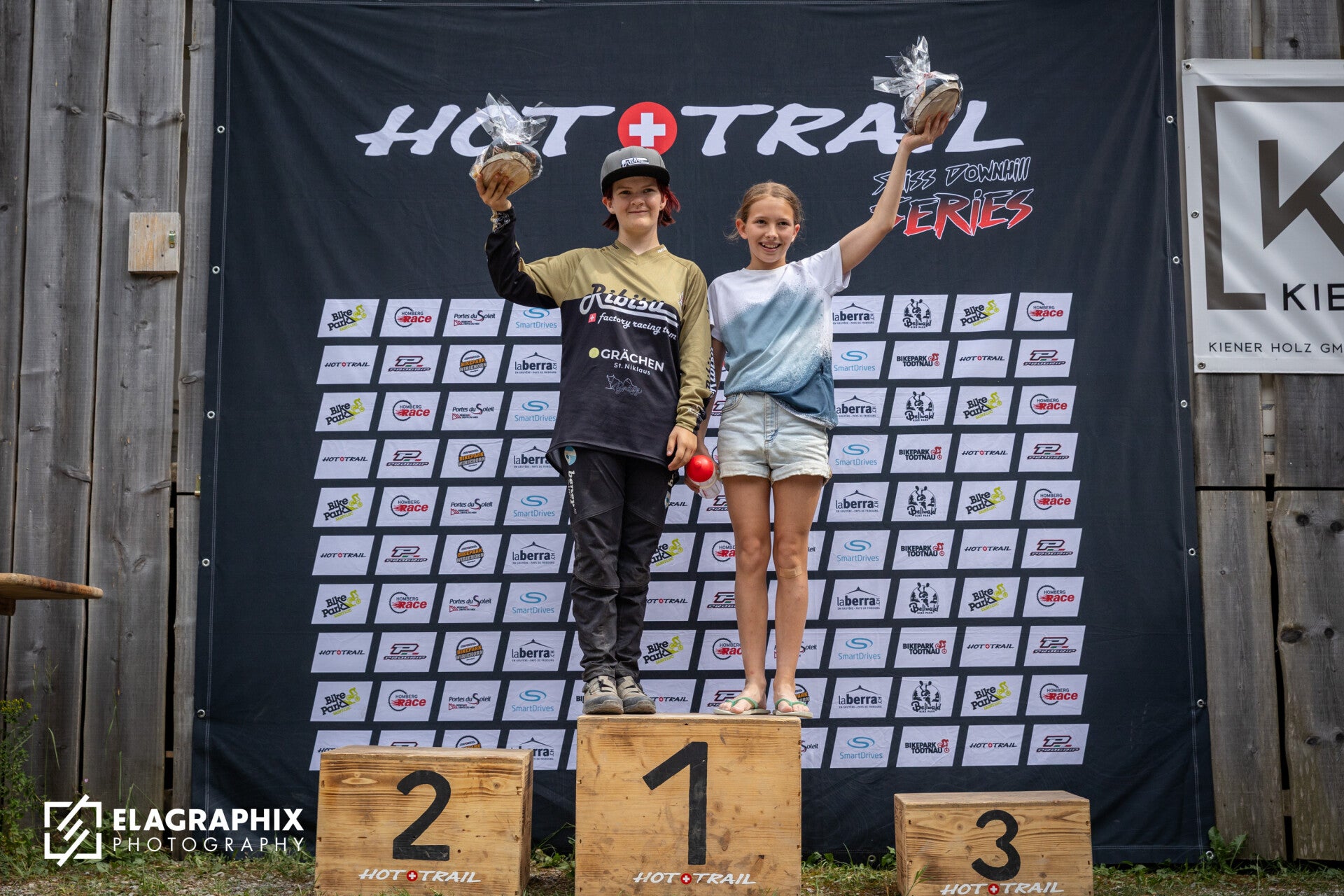 wiriehorn-podium-standard.jpg