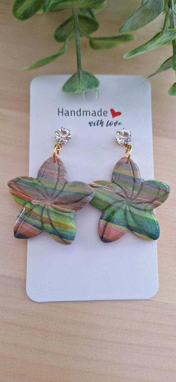 Handgemaakte oorbellen: bloem multicolor