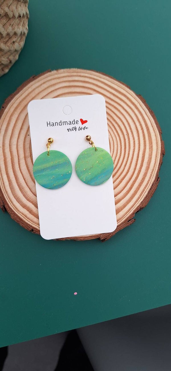 Handgemaakte ronde oorbellen Daisy groen 004.0