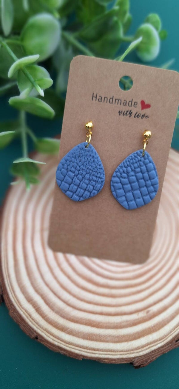 Handgemaakte oorbellen Ida blauw