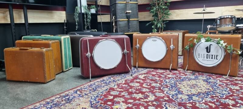 Bassdrums made from old suitcases