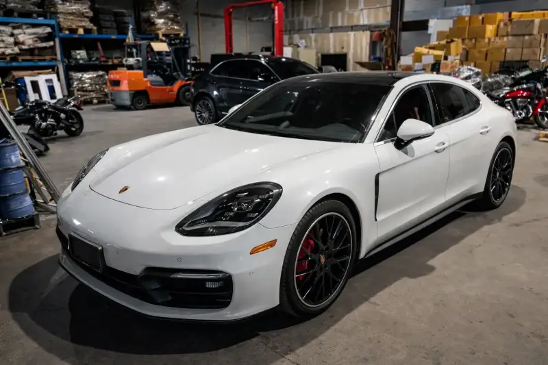 2022-porsche-panamera-4s-2-standard.webp