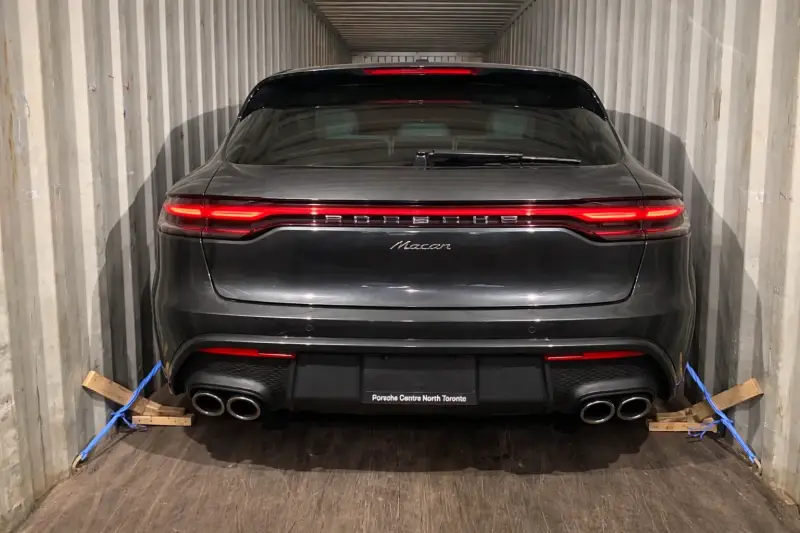 2025-porsche-macan-1-standard.webp