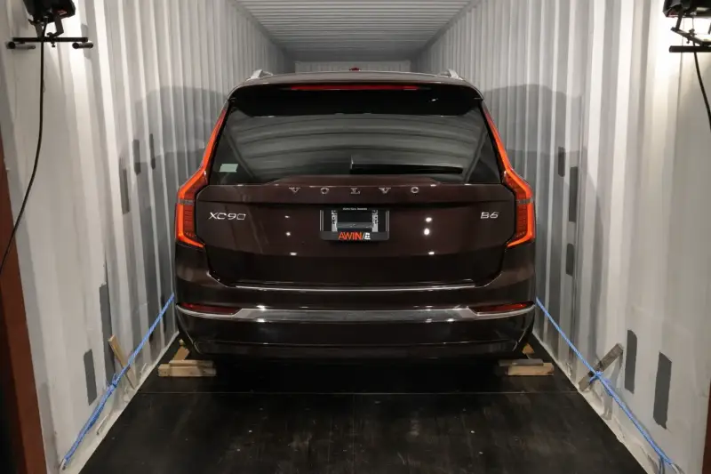 2026-volvo-xc90-standard.webp