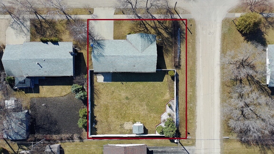property-line-standard-fpchix.jpg