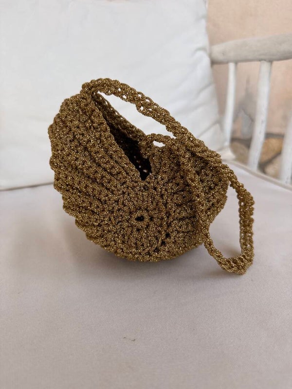 Mama Crochet Mini Gold