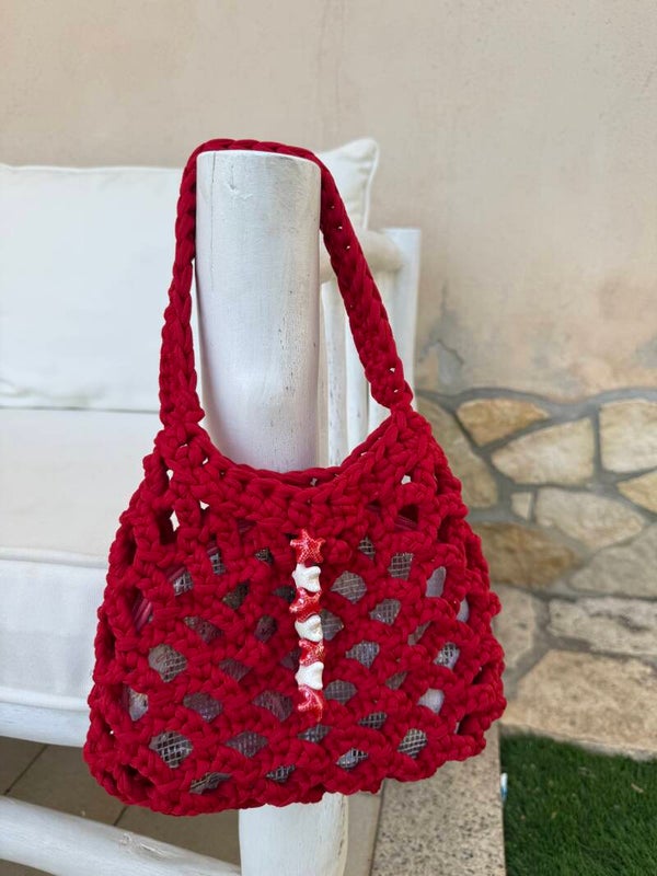 Mama Crochet Red Star