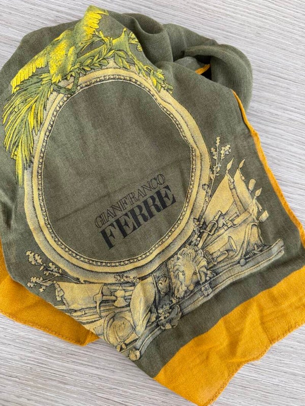 Gianfranco Ferré Foulard