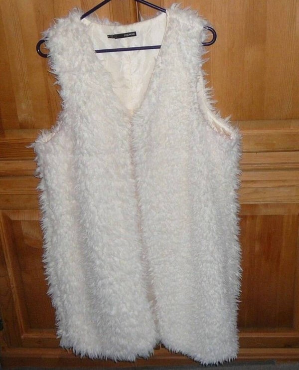 Maurices Womans XL(Petite) Ivory Faux Fur Long Open Shag Vest