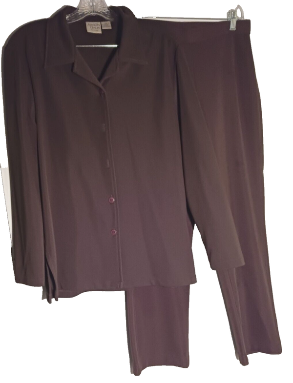 Vintage Allison Daley Womans Size Medium Petite Brown Suit