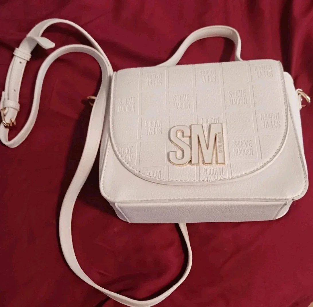 Womans Steve Madden White Medium Square Purse