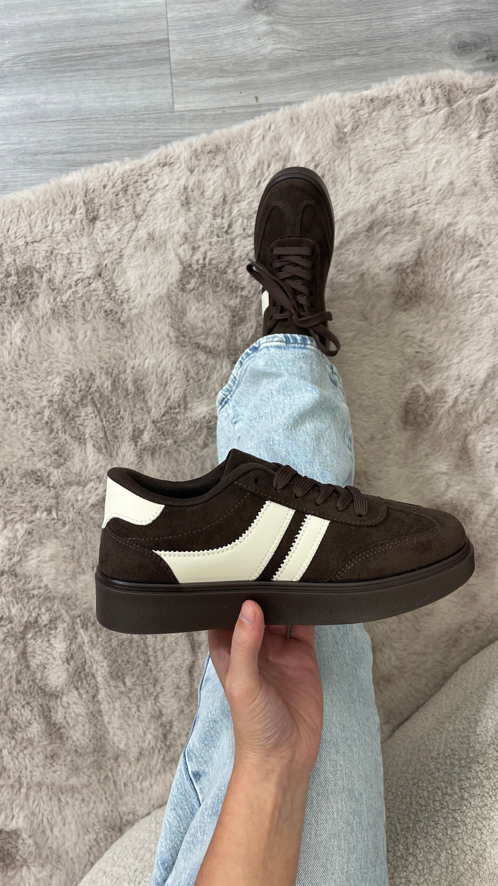 Roos sneaker bruin
