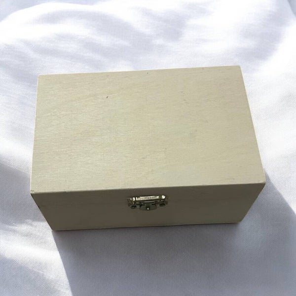 Petite boîte en bois personnalisée – format rectangle