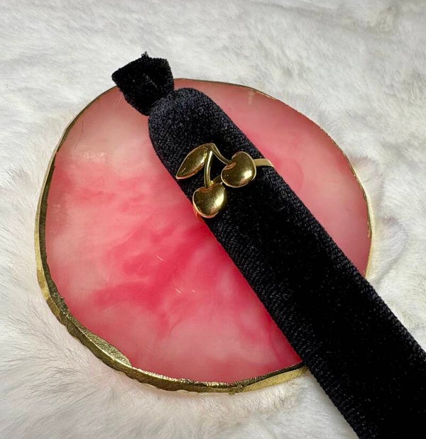 Ring cherry goud
