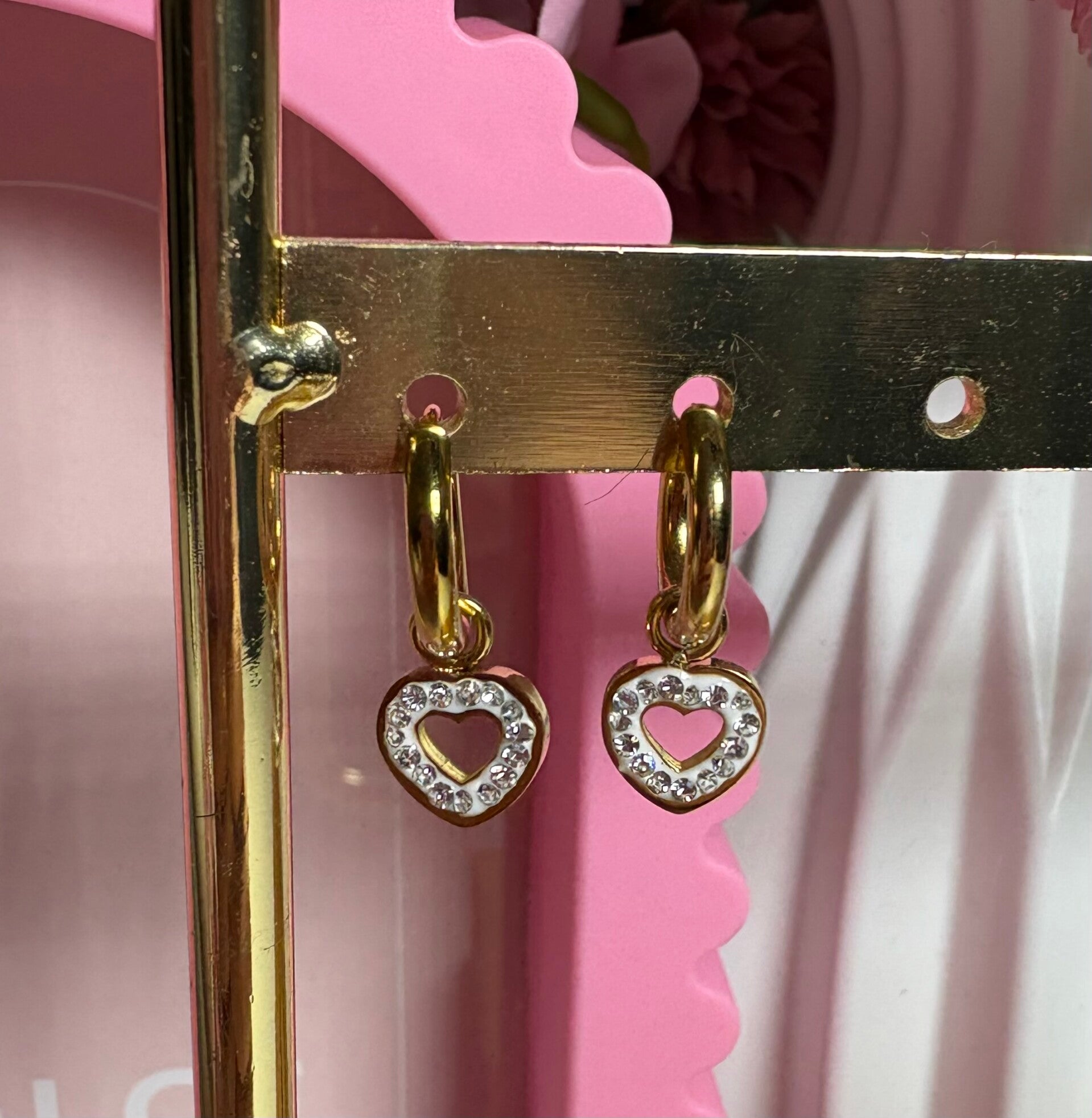 Oorbellen hart diamandjes goud