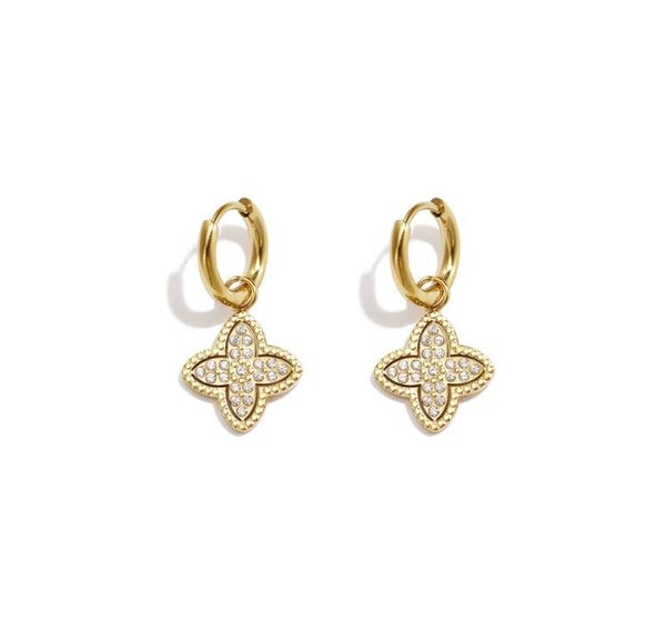 Oorbellen klaver diamandjes goud