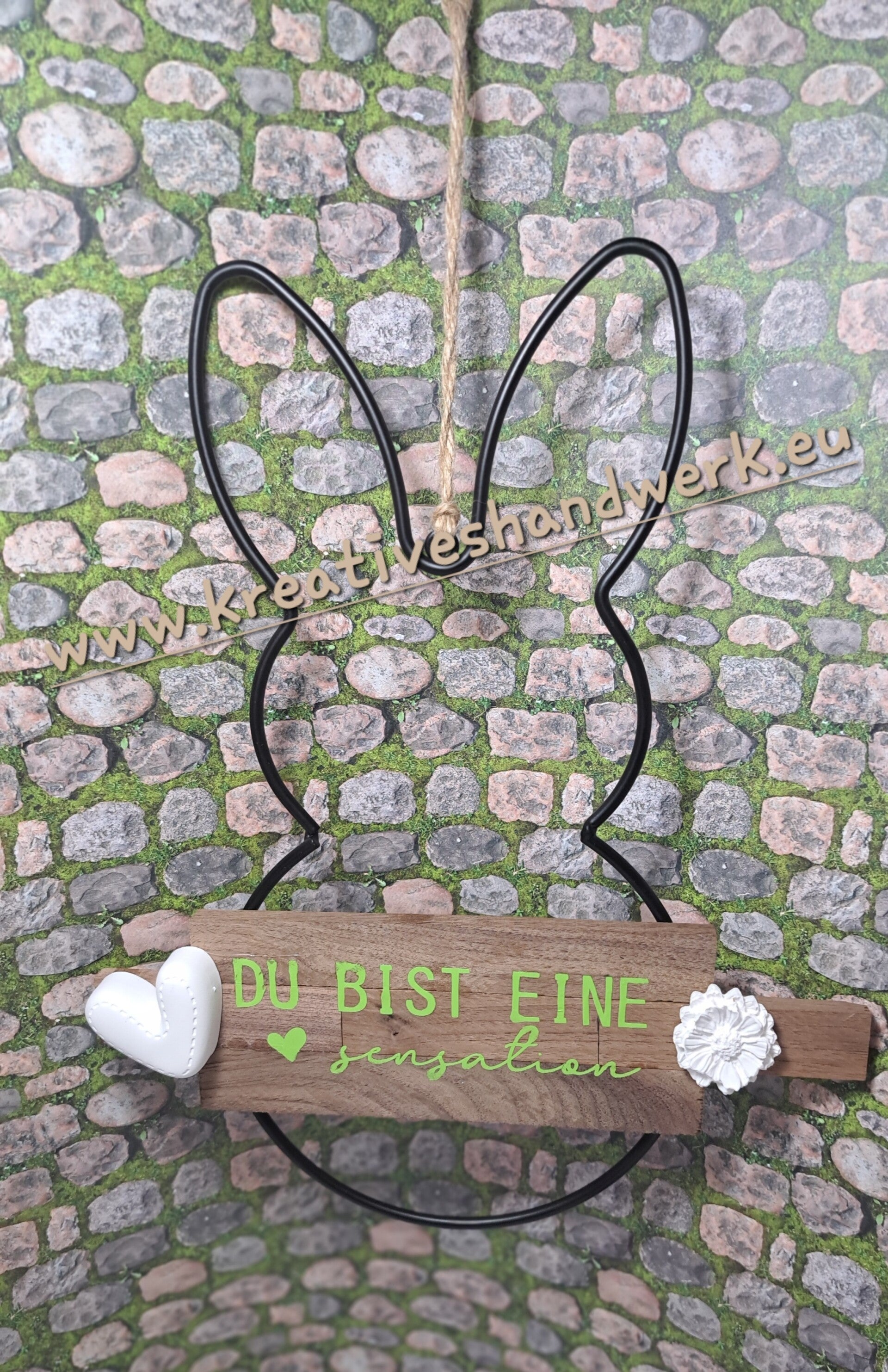 Häschen hängend mit Text - personalisierbar