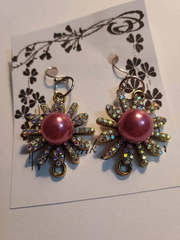 pink pearl floram earrings