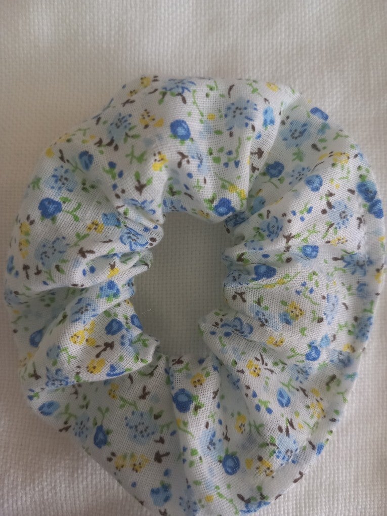 Chouchou fleurie bleue enfant