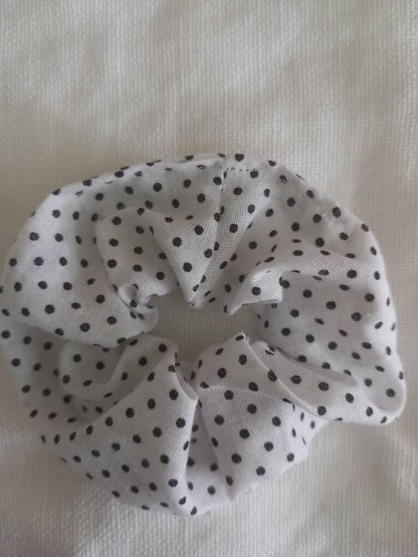 Chouchou ANNEE 60 blanc poid noir enfant