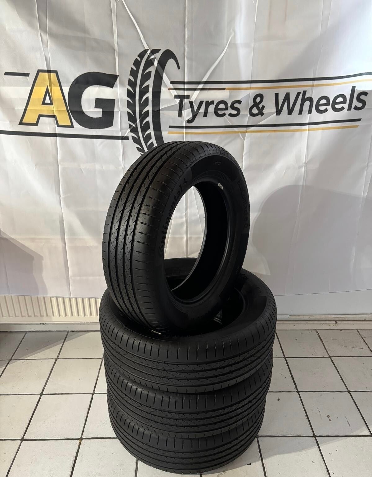 4x 215 60 R17 96H Continental Premiumcontact 6 Q Nieuw