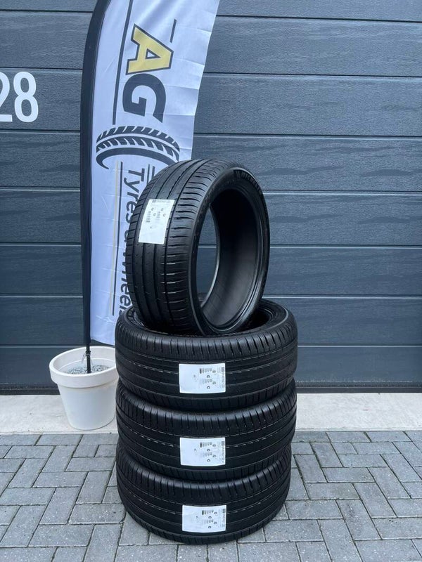 4x 255/45R20 105W XL Michelin Pilot Sport EV