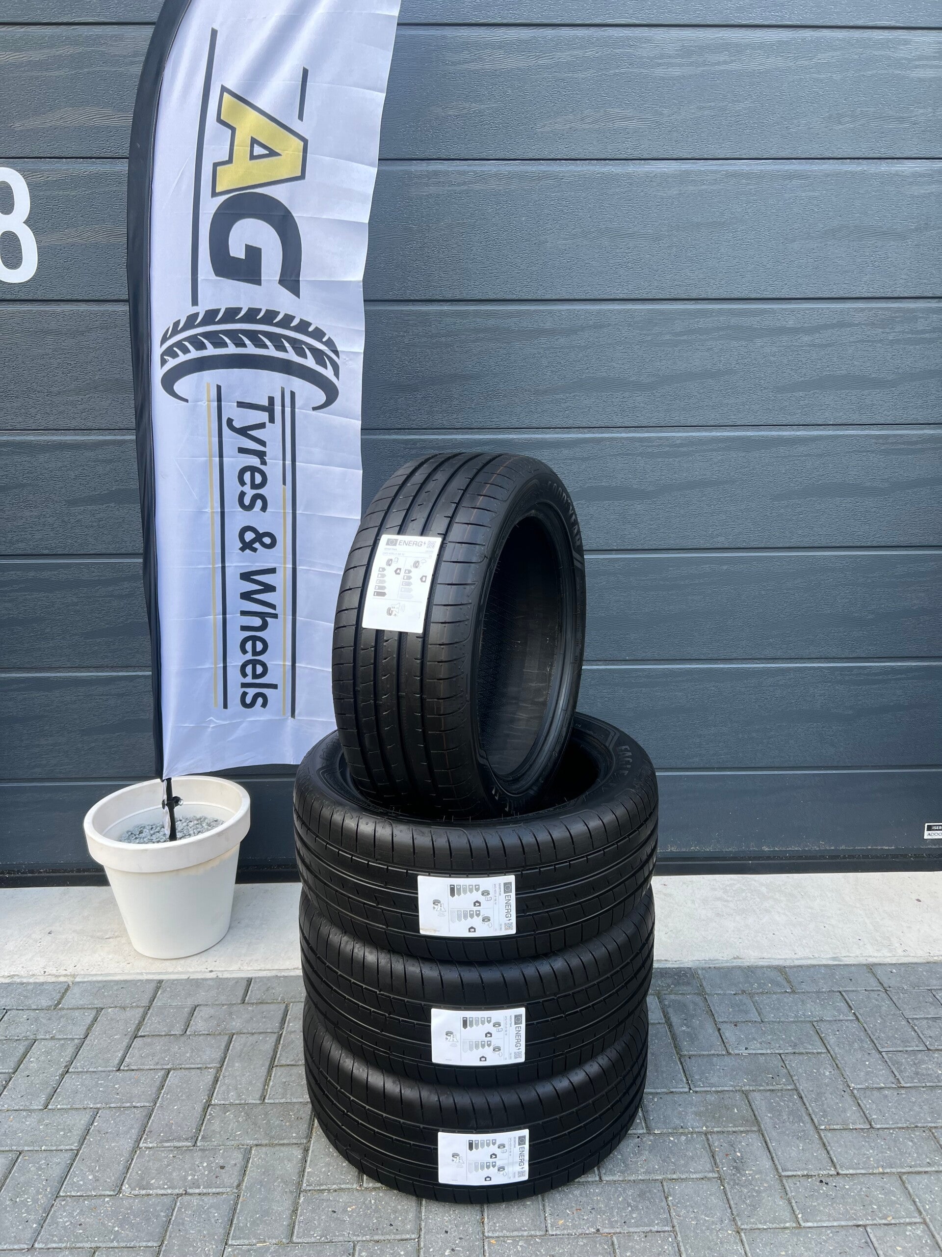 4x 245/45R18 96W Goodyear Eagle F1 Asymmetric 3