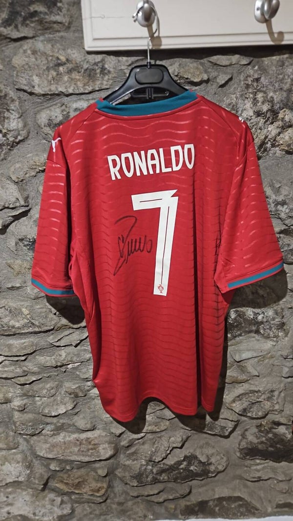 Cristiano Ronaldo - Portugal