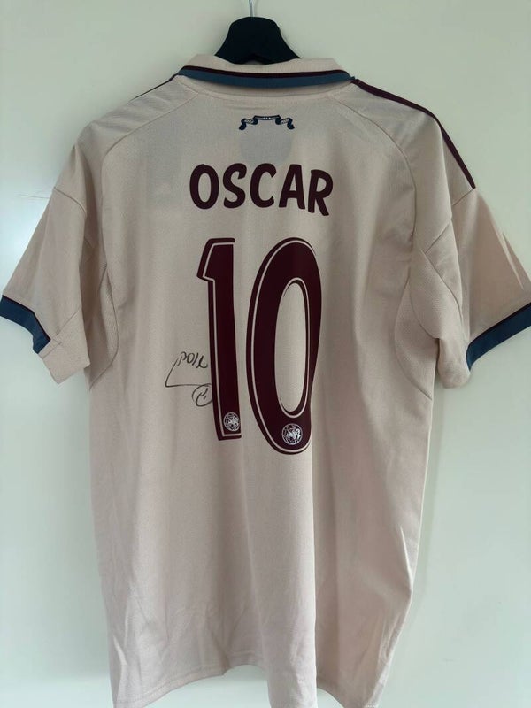 Oscar Gloukh - Ajax