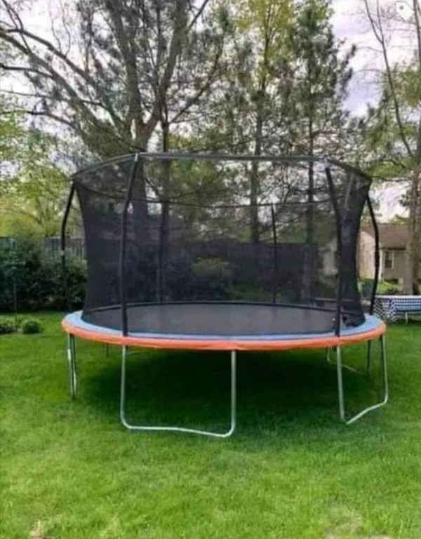 Round Outdoor Trampoline with Safety Enclosure