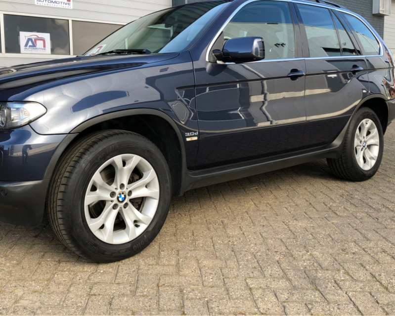 BMW X 5 reiniging en polijstbeurt