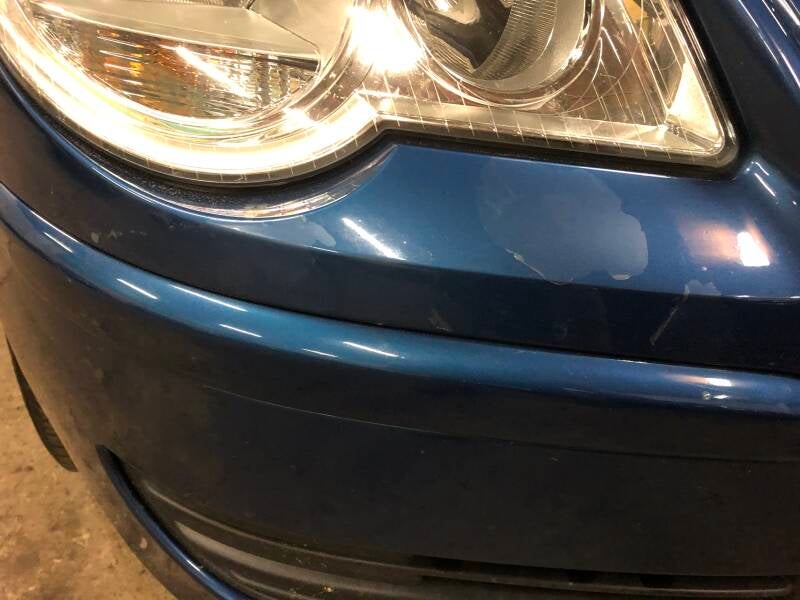 Spotrepair , blanke lak laag herstellen auto in Dalfsen
