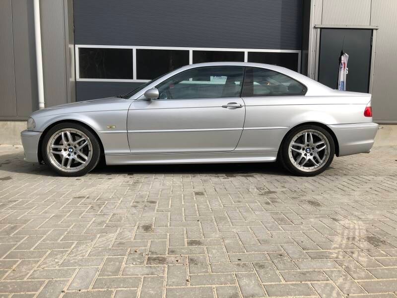 BMW e46 330CI coupe reinigen en polijsten Ommen Dalfsen