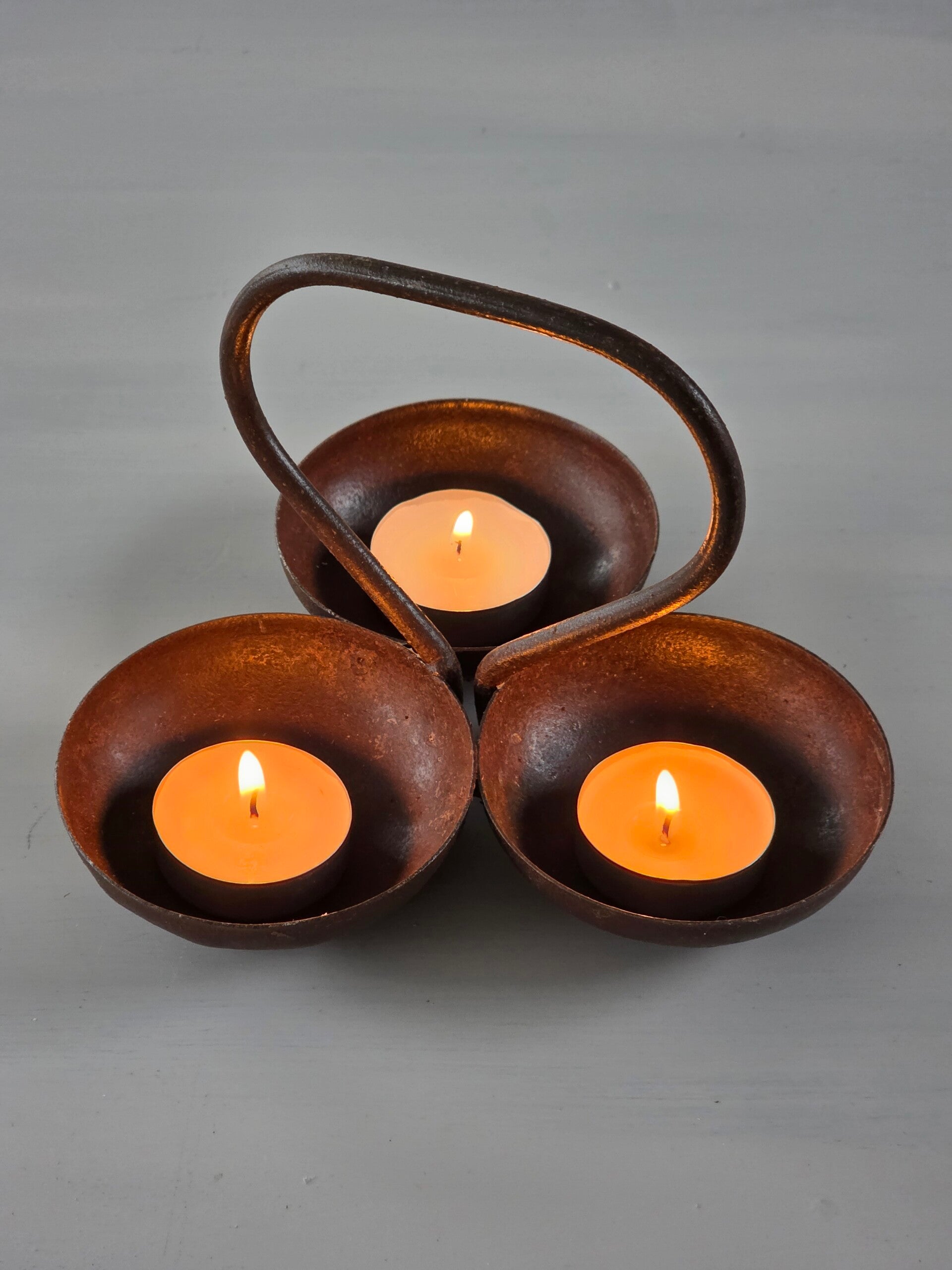 3-cup candleholder rusty