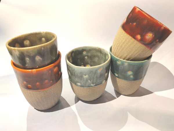 Lot 5 Mugs coloured stars