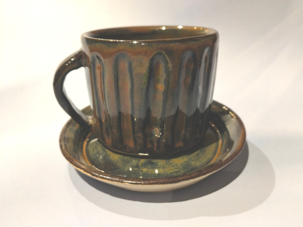 Tasse et soucoupe vintage