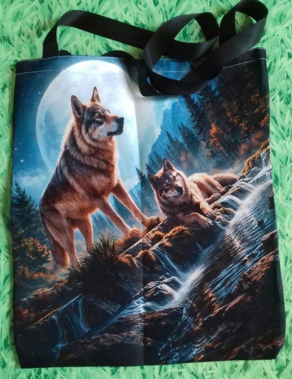 *NEW* Wolven bij Water Tote Bag