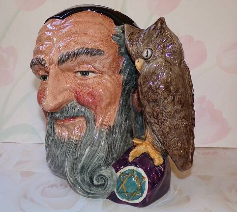 【大型19cm・1959年】ロイヤルドルトン 英国製 トビー・ジャグ 1959 Royal Doulton Merlin w/Owl Large Toby Character Mug Jug Vase